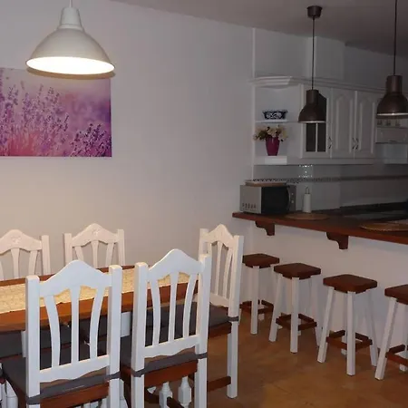 Quiet Apartament With Terrace And Pool